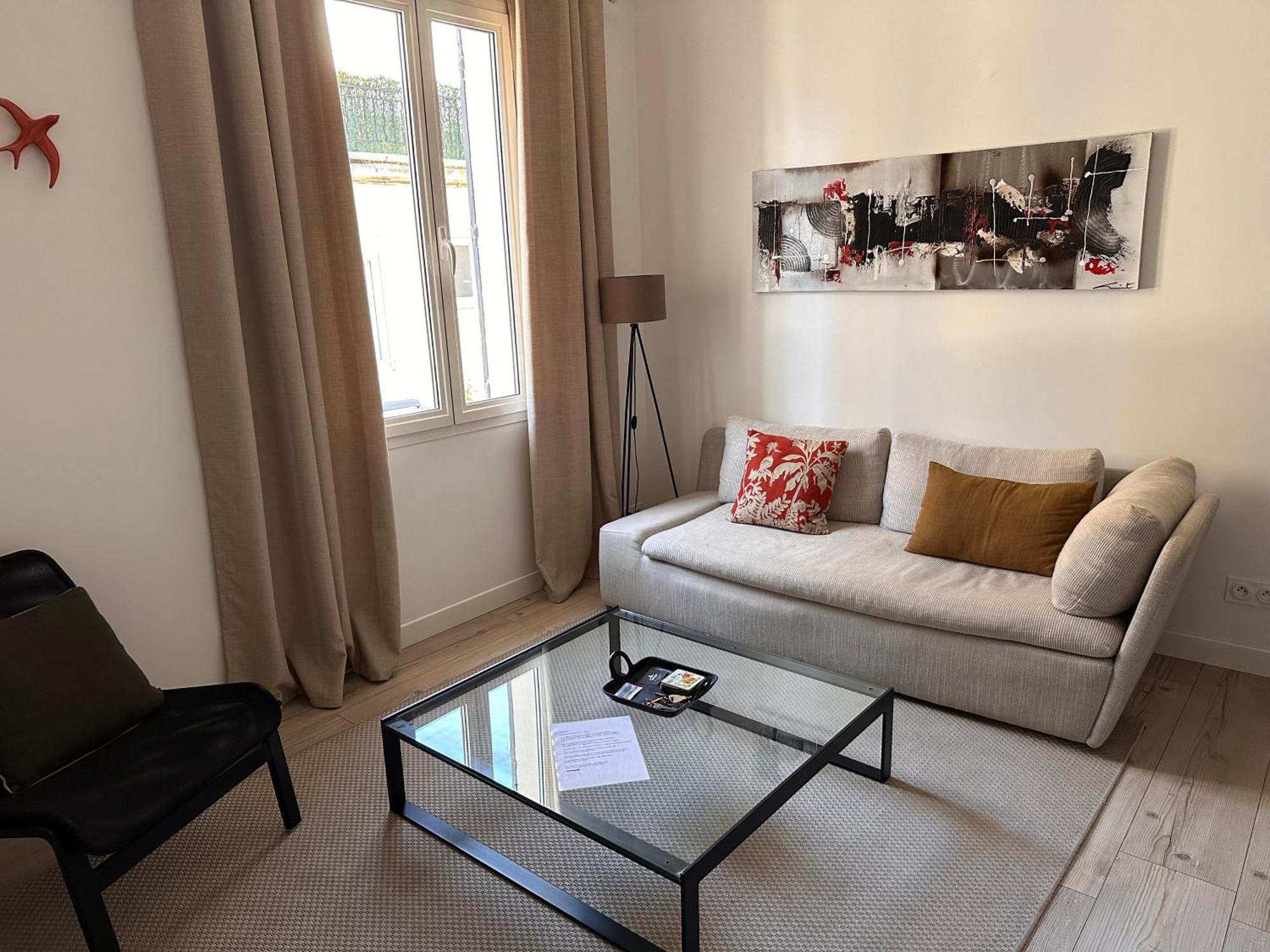 Bel Appartement Terrasse 4 Étoiles Intra Muros Aigues-Mortes Esterno foto